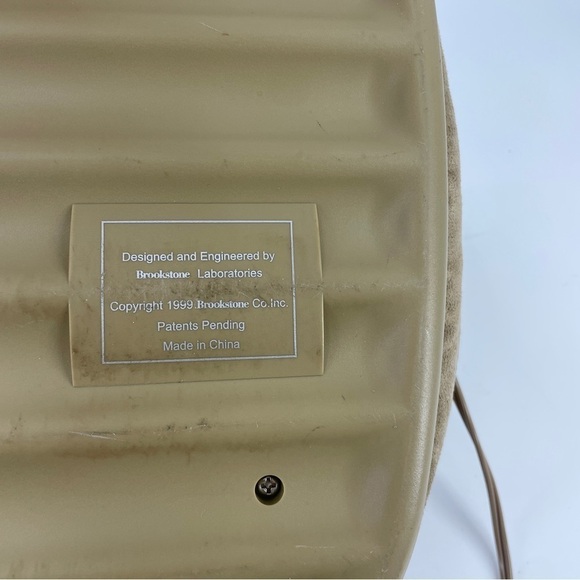 Brookstone Foot Vibrating Massager & Warmer Heated Soft Boot Shoes BST-003A 1999 - Picture 14 of 16